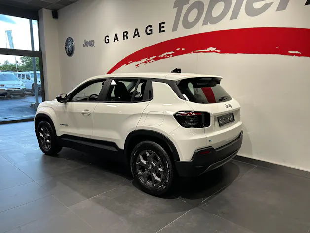 JEEP Avenger 54kWh Longitude