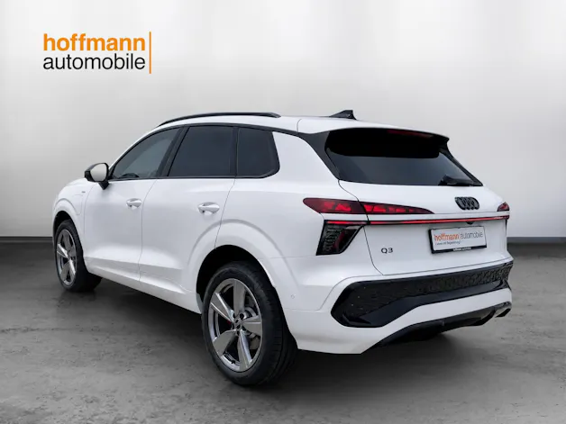 Audi Q3 SUV e-hybrid 200 kW S tronig
