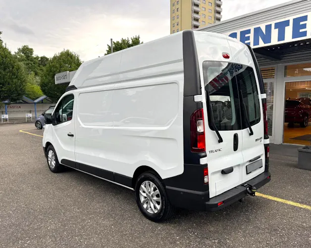 Renault Trafic 2.0 dCi 150 ADVANCE L2H2