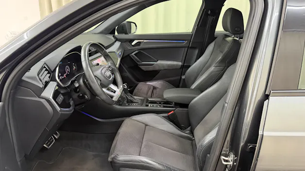 Audi Q3 40 TFSI S line quattro S-tronic
