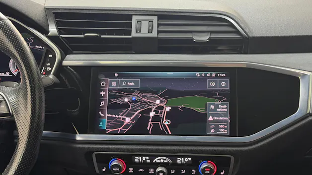 Audi Q3 40 TFSI S line quattro S-tronic