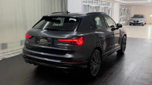 Audi Q3 40 TFSI S line quattro S-tronic