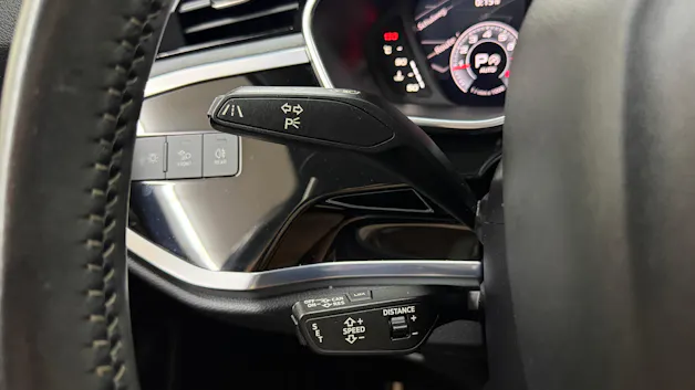 Audi Q3 40 TFSI S line quattro S-tronic