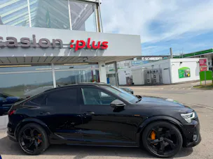 AUDI e-tron S Sportback quattro