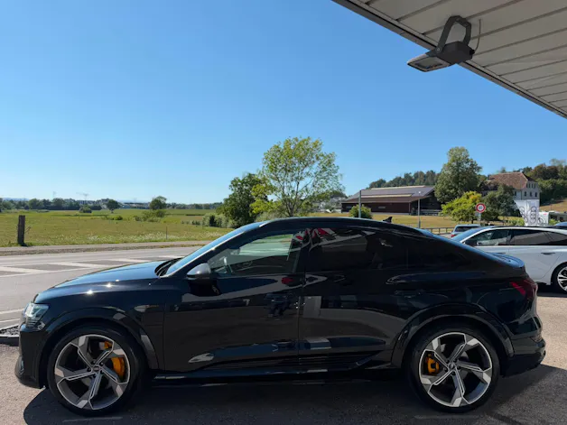Audi e-tron S Sportback quattro