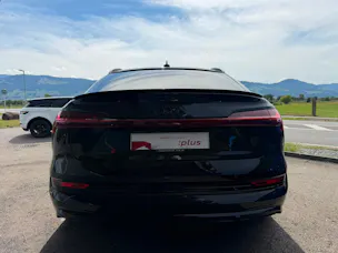 AUDI e-tron S Sportback quattro