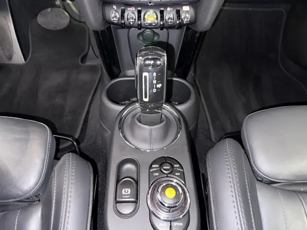 Mini F56 Cooper SE