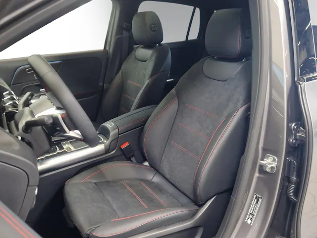 Mercedes-Benz GLA 220 4Matic 8G-DCT
