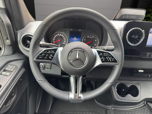 Mercedes-Benz Sprinter 317 CDI Standard 9G-TRONIC