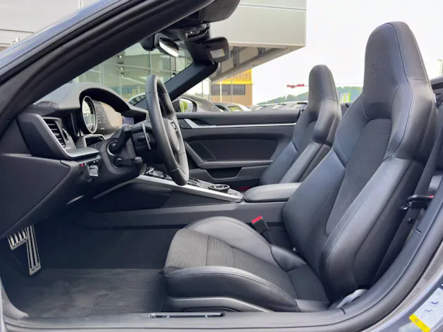 PORSCHE 911 Turbo S Cabriolet