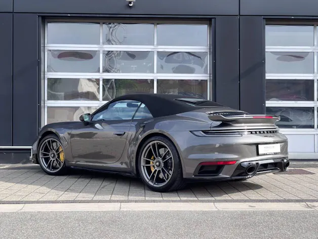 PORSCHE 911 Turbo S Cabriolet