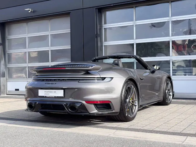 PORSCHE 911 Turbo S Cabriolet