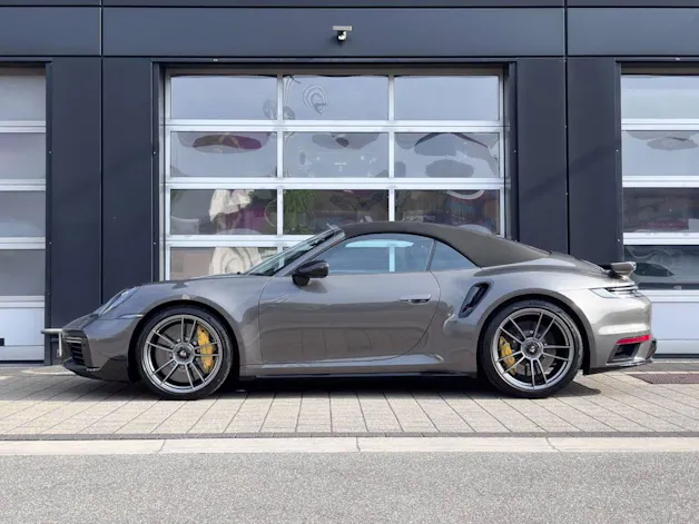 PORSCHE 911 Turbo S Cabriolet