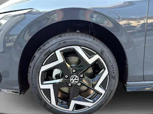 VW Golf 1.5 e TSI mHEV R-Line DSG