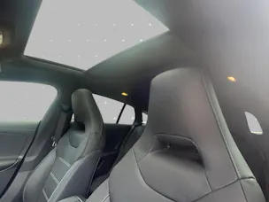 Mercedes-Benz CLA 35 AMG - SB - DISTRONIC / 360 Grad Kamera