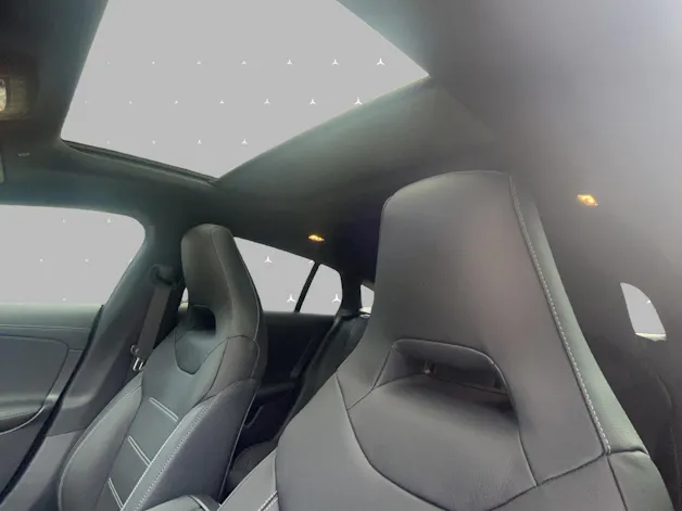Mercedes-Benz CLA 35 AMG - SB - DISTRONIC / 360 Grad Kamera
