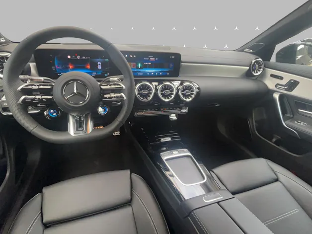 Mercedes-Benz CLA 35 AMG - SB - DISTRONIC / 360 Grad Kamera