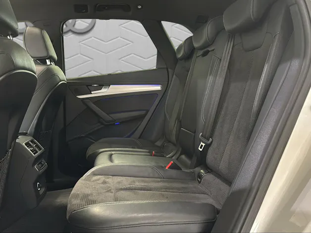 AUDI Q5 2.0 TDI sport quattro S-tronic