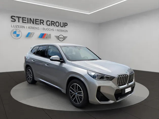 BMW iX1 xDrive 30 M Sport