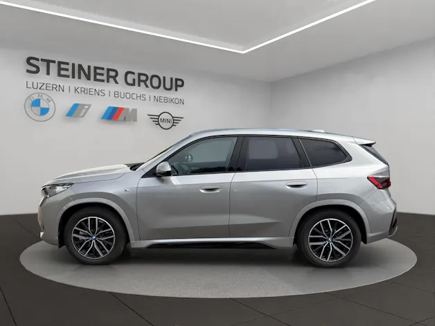 BMW iX1 xDrive 30 M Sport