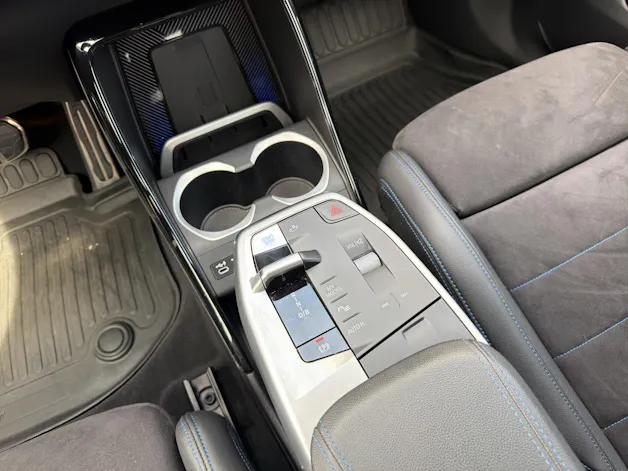 BMW iX1 xDrive 30 M Sport