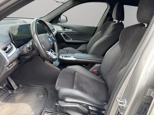 BMW iX1 xDrive 30 M Sport