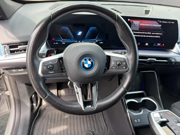 BMW iX1 xDrive 30 M Sport