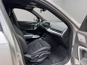 BMW iX1 xDrive 30 M Sport