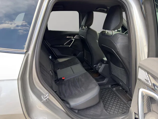 BMW iX1 xDrive 30 M Sport