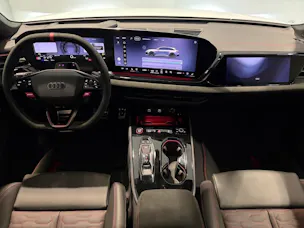 Audi RS 5 Avant TFSI 470 kW Tiptronic quattro