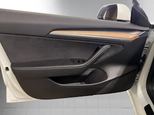 Tesla Model 3 Long Range Dual Motor AWD