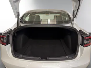 Tesla Model 3 Long Range Dual Motor AWD