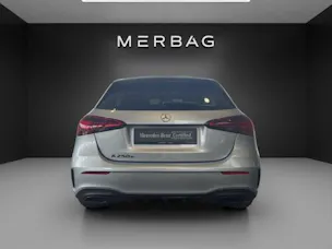 Mercedes-Benz A 250 e 8G-DCT