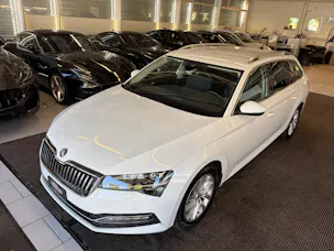 Škoda Superb Combi 2.0 TDi Style 4x4 DSG | CH Fahrzeug | mySkoda Pack | Kessy | Belüftete Sitz | DAB+ | Navi Columbus 9.2" |