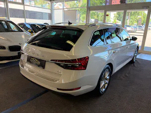 Škoda Superb Combi 2.0 TDi Style 4x4 DSG | CH Fahrzeug | mySkoda Pack | Kessy | Belüftete Sitz | DAB+ | Navi Columbus 9.2" |