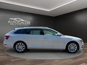 Škoda Superb Combi 2.0 TDi Style 4x4 DSG | CH Fahrzeug | mySkoda Pack | Kessy | Belüftete Sitz | DAB+ | Navi Columbus 9.2" |