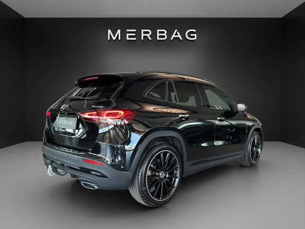 Mercedes-Benz GLA 250 AMG Line 4Matic