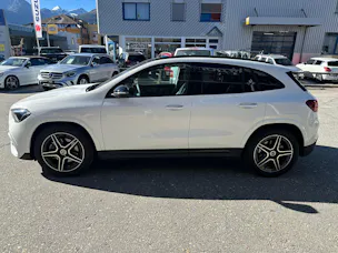 Mercedes-Benz GLA 220 AMG Line 4matic