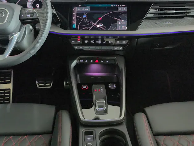 Audi S3 Limousine 2.0 TFSI quattro S-tronic