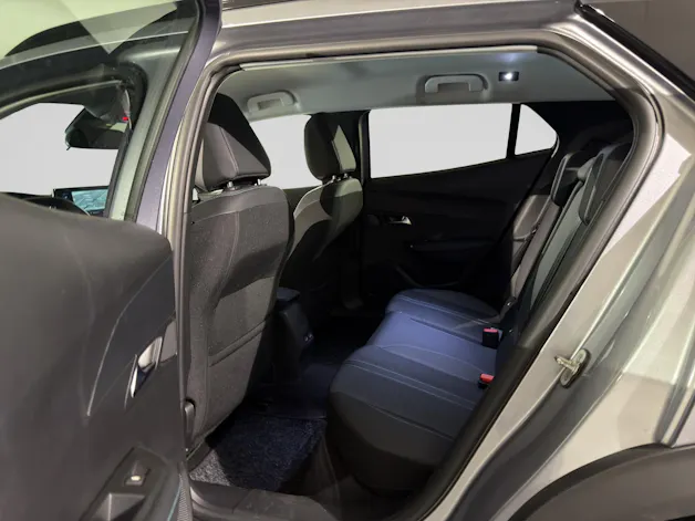 Peugeot 2008 1.2 PureTech Allure Pack EAT8