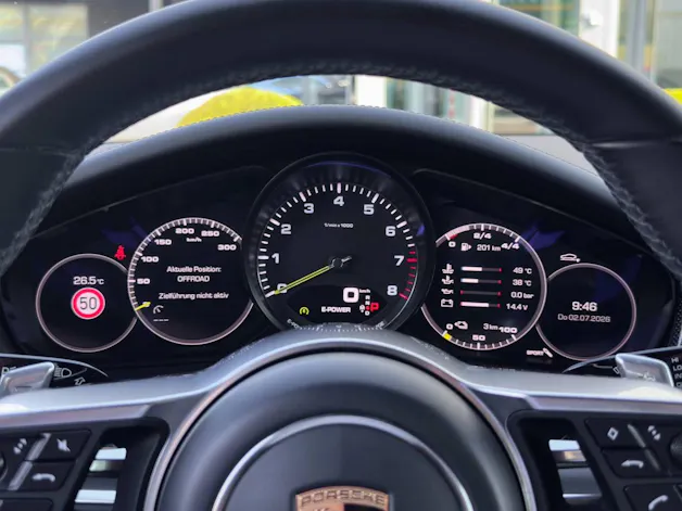 PORSCHE Panamera 4 E-Hybrid