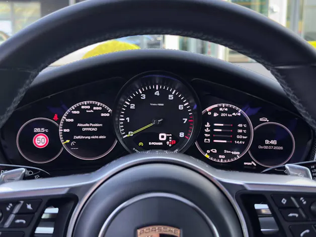 PORSCHE Panamera 4 E-Hybrid