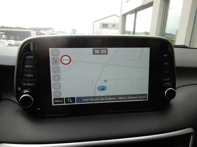 Hyundai Tucson 1.6 CRDI Amplia 2WD DCT
