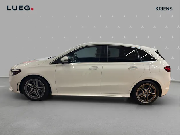 Mercedes-Benz B 200 - AMG / DISTRONIC / 360 Grad Kamera / AHK