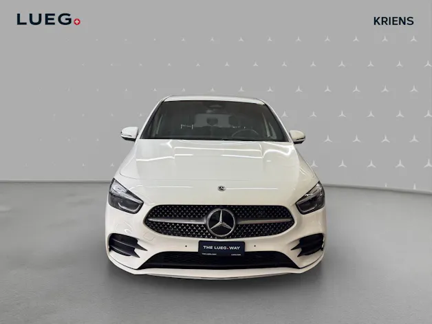 Mercedes-Benz B 200 - AMG / DISTRONIC / 360 Grad Kamera / AHK