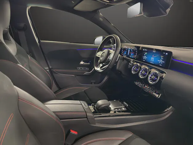 Mercedes-Benz A 200 AMG Line 7G-DCT