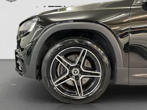 Mercedes-Benz GLB 220 AMG Line 4MATIC