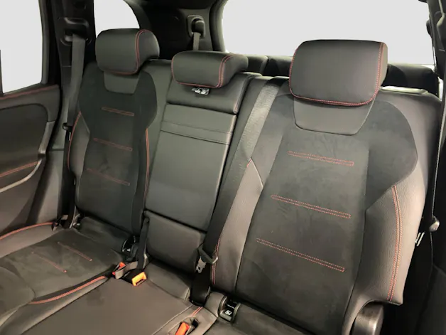 Mercedes-Benz GLB 220 AMG Line 4MATIC