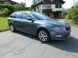 Škoda Octavia Combi 2.0 TDI Style DSG