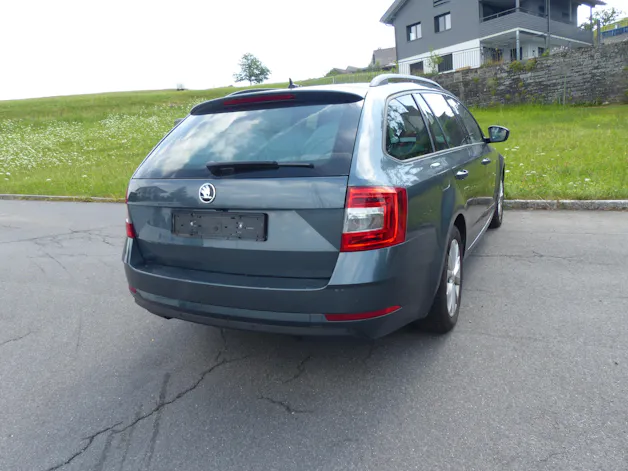 Škoda Octavia Combi 2.0 TDI Style DSG